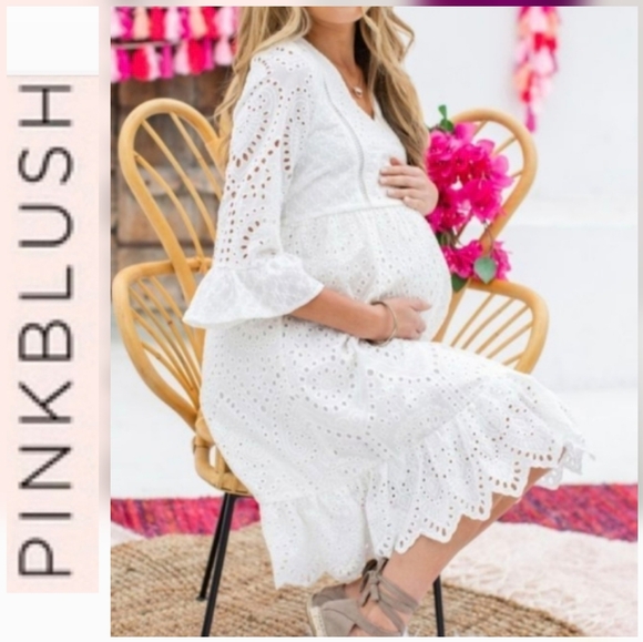Pinkblush Dresses & Skirts - Pinkblush white scalloped maternity dress